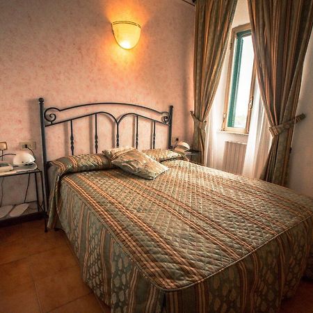 Albergo Guastini Пітільяно Екстер'єр фото