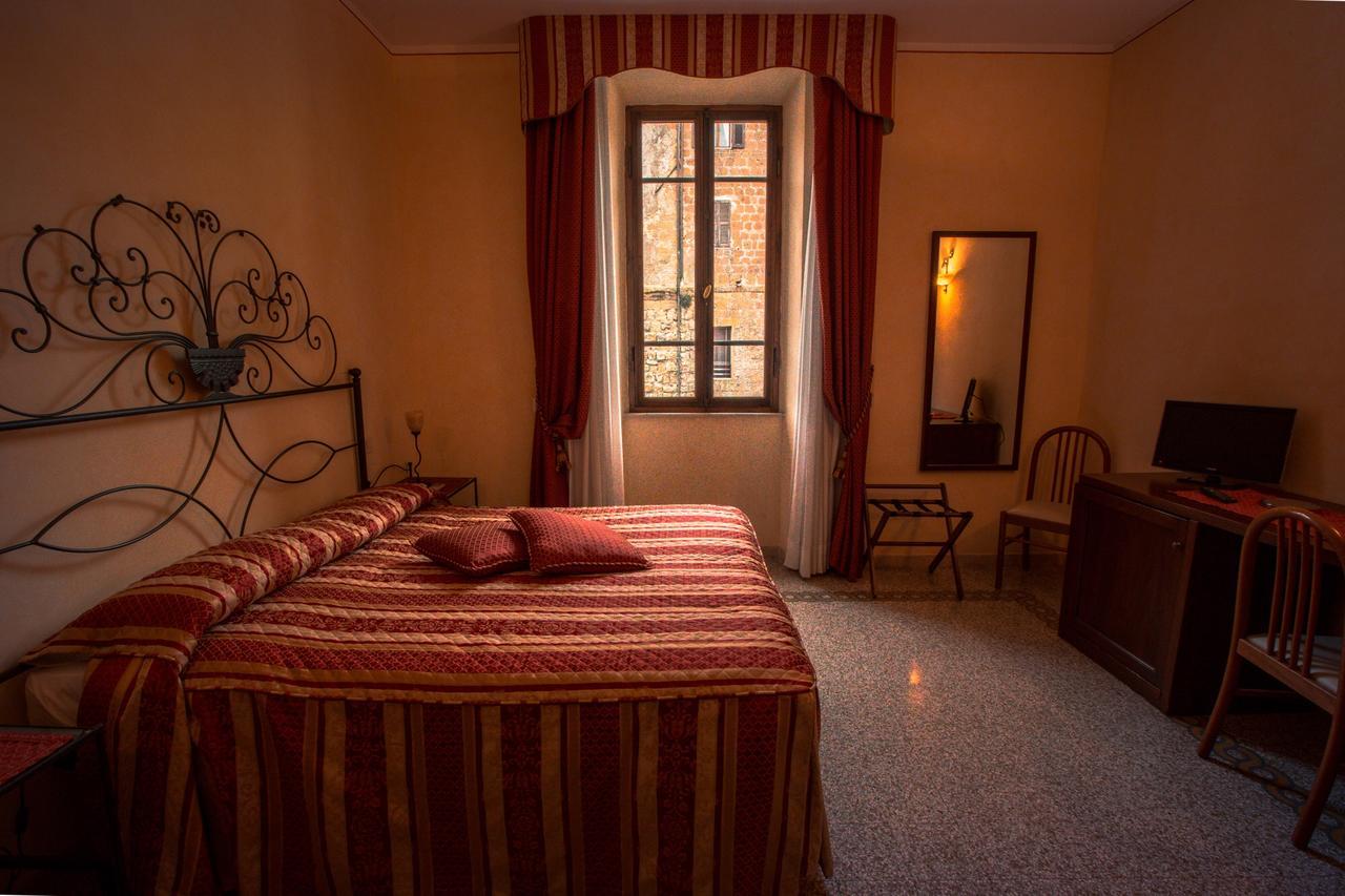 Albergo Guastini Пітільяно Екстер'єр фото