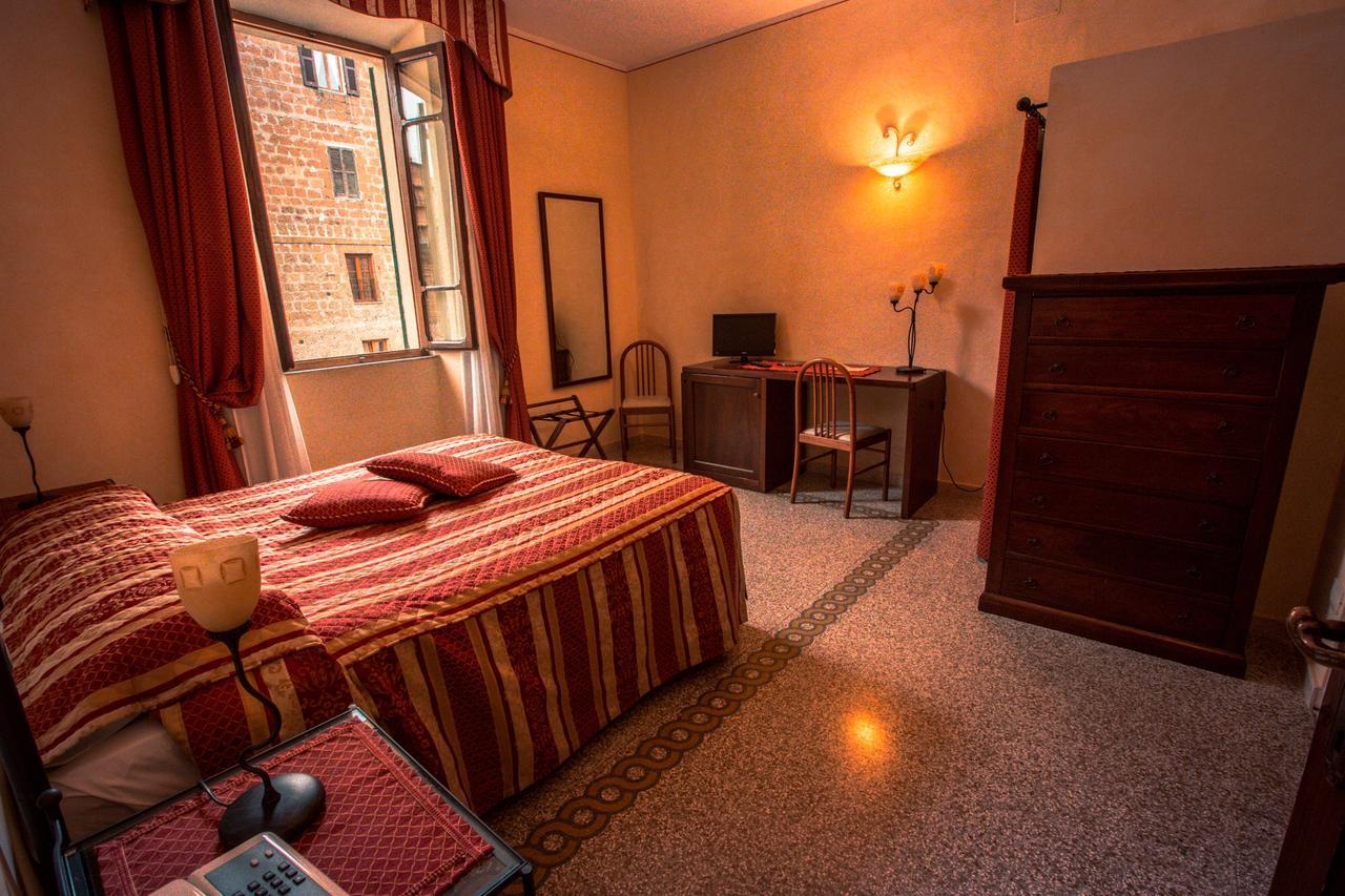 Albergo Guastini Пітільяно Екстер'єр фото
